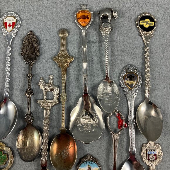 31 Vtg/Antique Collectible Souvenir Teaspoons Spoons Lot Commemorative Worldwide - Picture 6 of 9